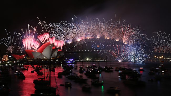 816622-sydney-new-year-039-s-fireworks
