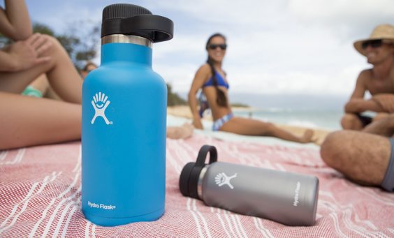 hydro-flask-photography-beer-160616_hydroflask_01_beach_1056